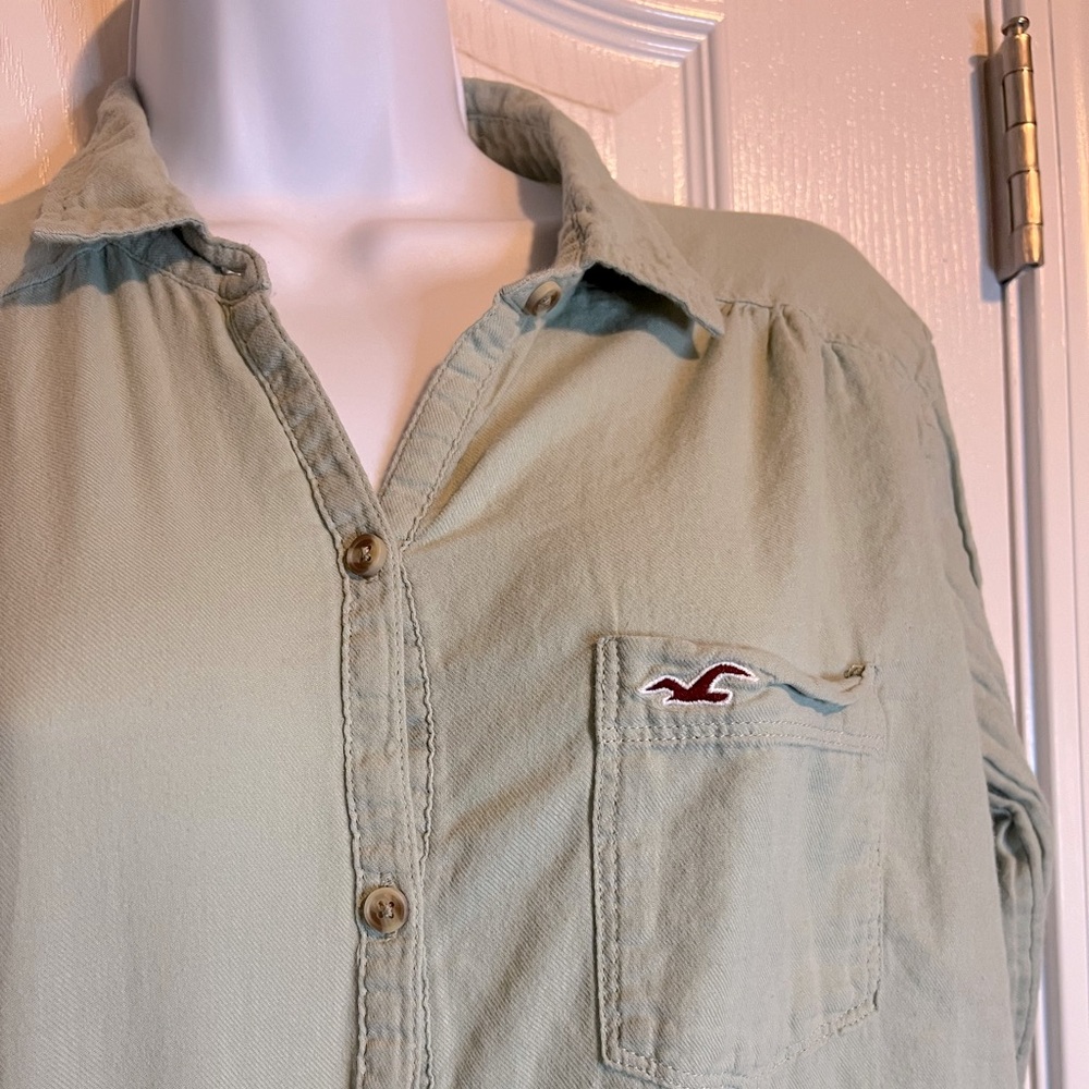 Hollister Women's Easy Popover Shirt – Green – Size Large‎ 🌿✨